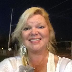 Meet your Posher, Marie